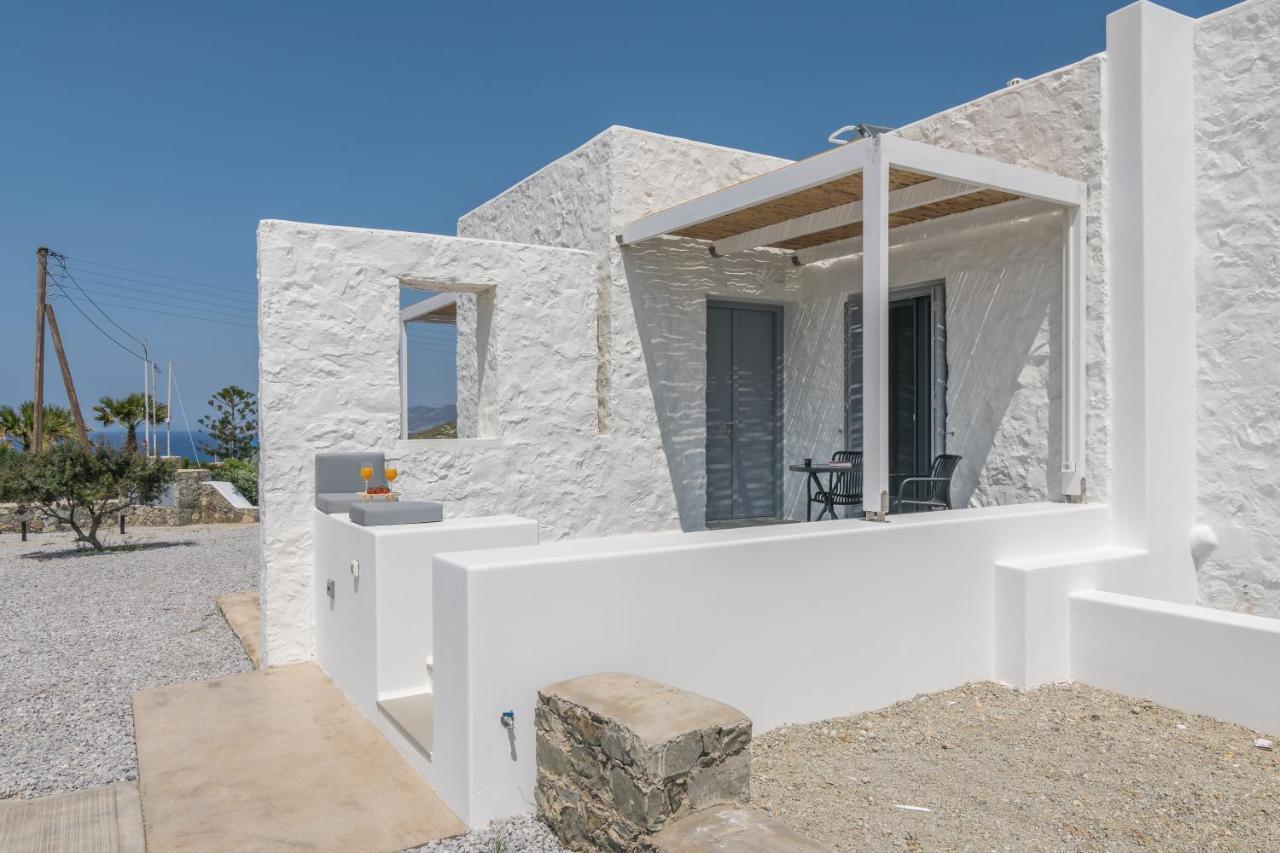 Luna Blanca Adamantas  Exterior photo